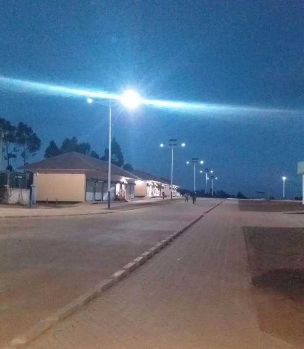商城县非洲科特迪瓦太阳能路灯工程